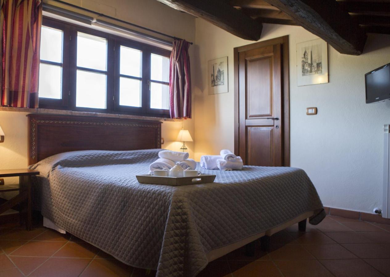 Tenuta Di Forte Sorgnano Gualdo Cattaneo Eksteriør bilde